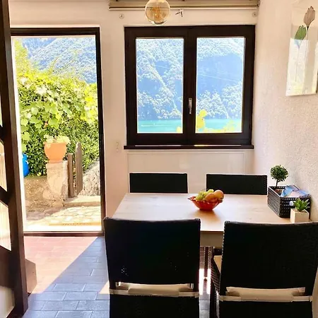 Casetta Con Giardino Vista
